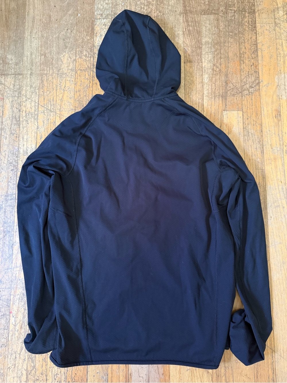 Arc’teryx Men’s Medium Delta Hoody - Picture 5 of 5